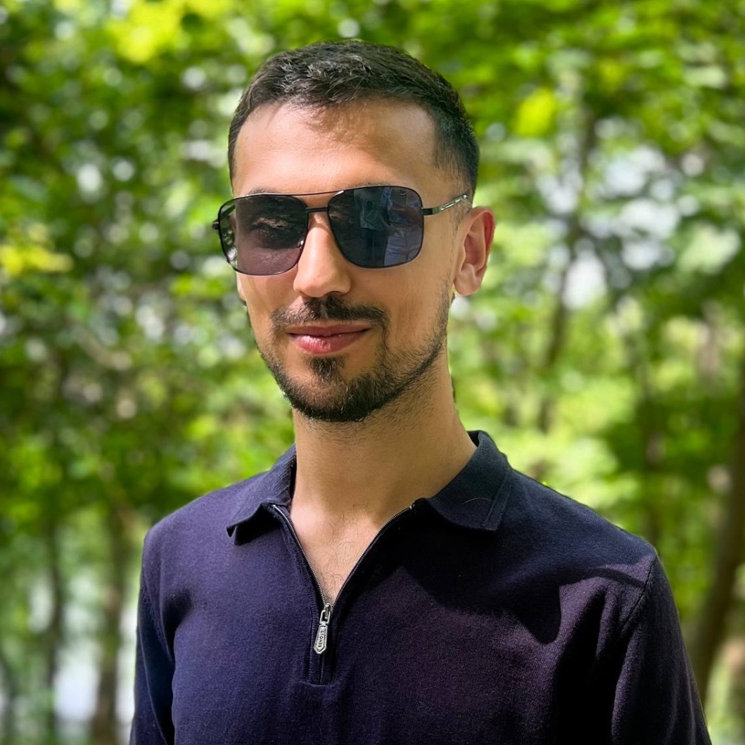 Administrator magazin / Manager vânzări / Specialist relații cu clienții