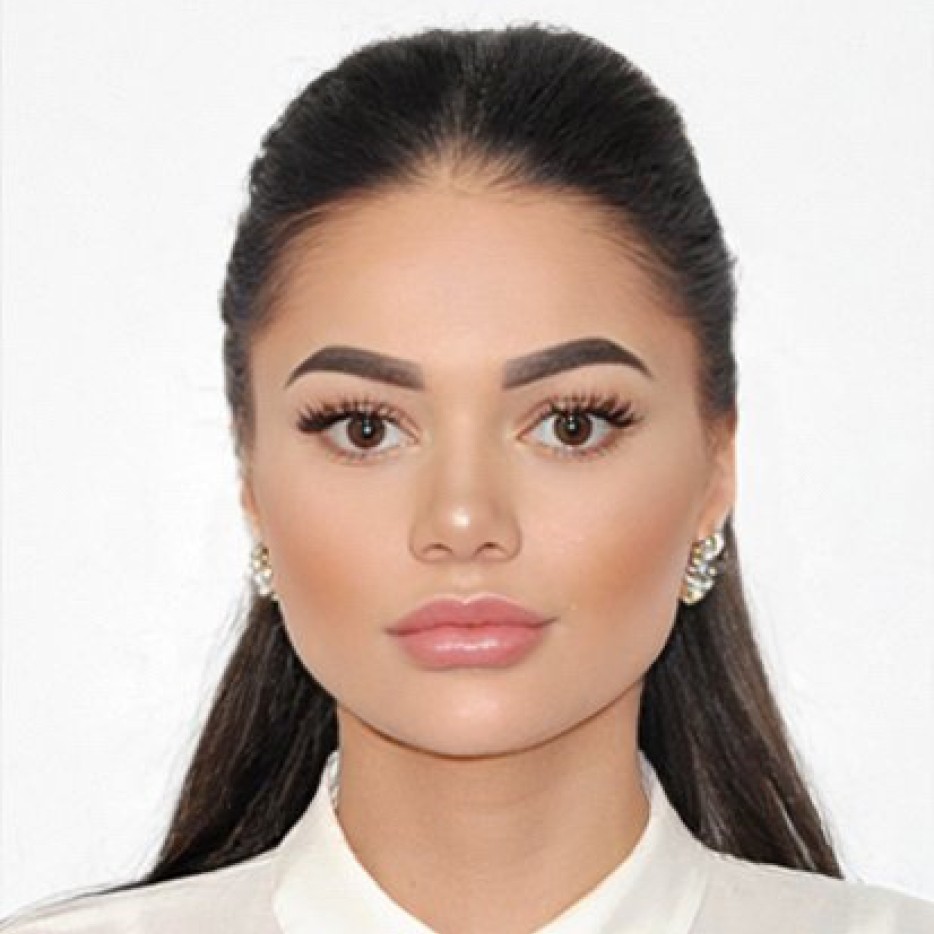 Chelner, merchandiser, asistent, vanzator 