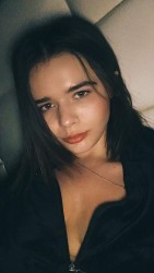 ChelNer hostess 