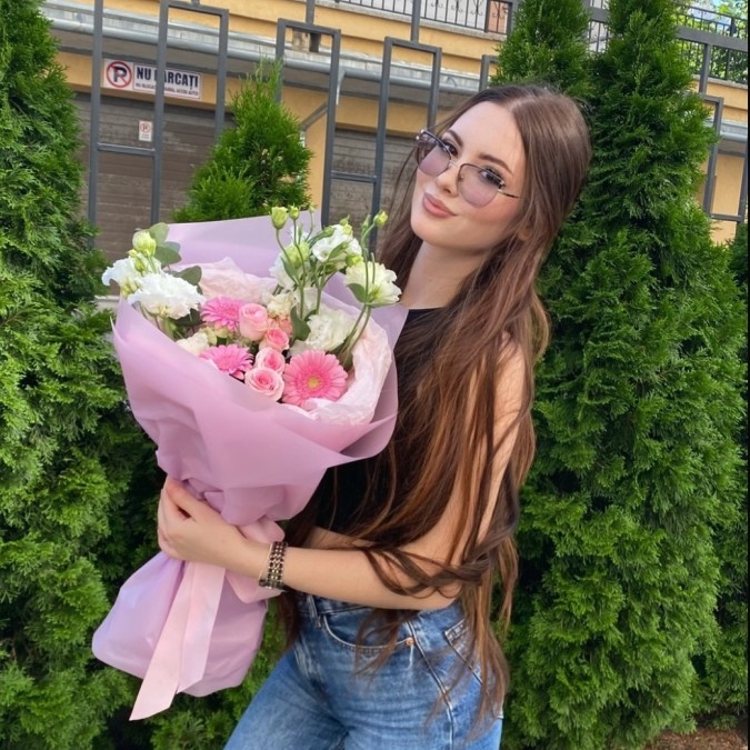 Casieră, Chelner, Asistent, Operator