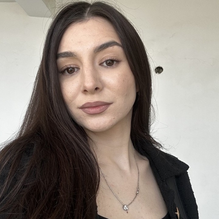 Sunt gata să accept orice funcție