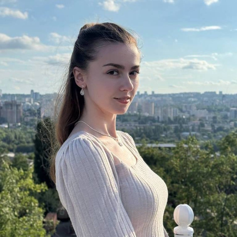 Менеджер по продажам