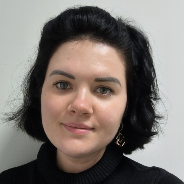 Asistent director/Administrator