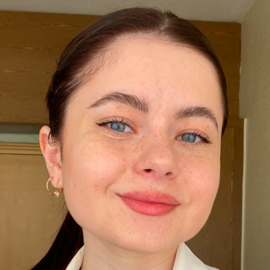 Sunt gata să accept orice funcție