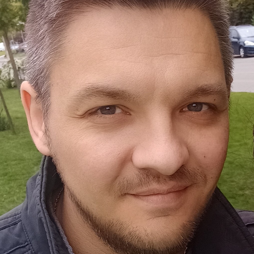 Водитель, Mенеджер автозапчастей, Инженер автотехник 