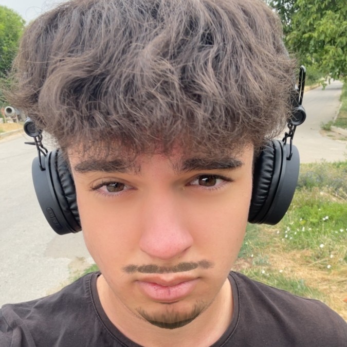 Vanzator