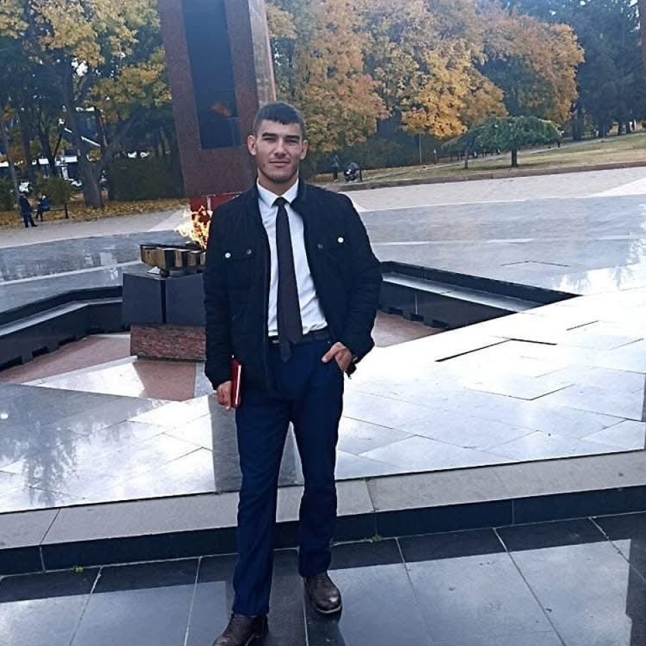Vanzator, agent imobiliar