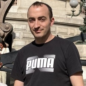 Sunt gata să accept orice funcție