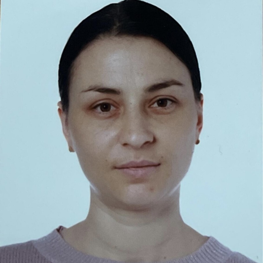 Personal la curatenie, muncitor auxiliar, operator call-center, vanzator, casier