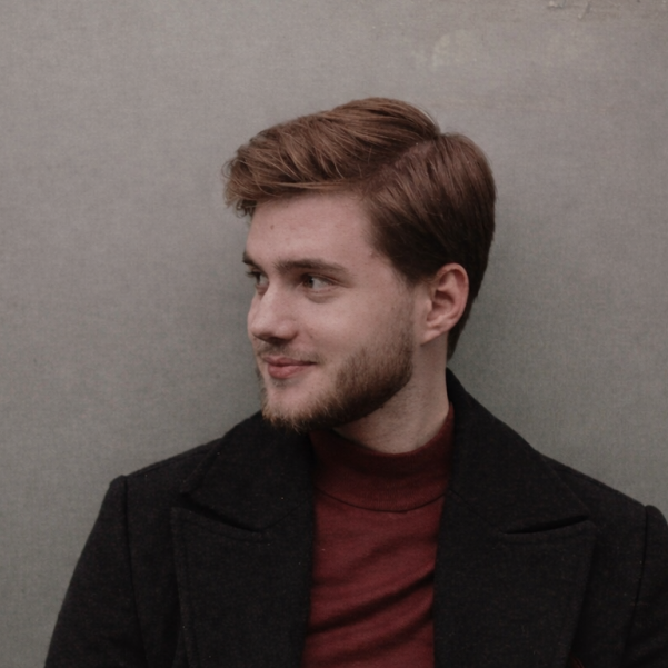 Vanzator-consultant/продавец-консультант