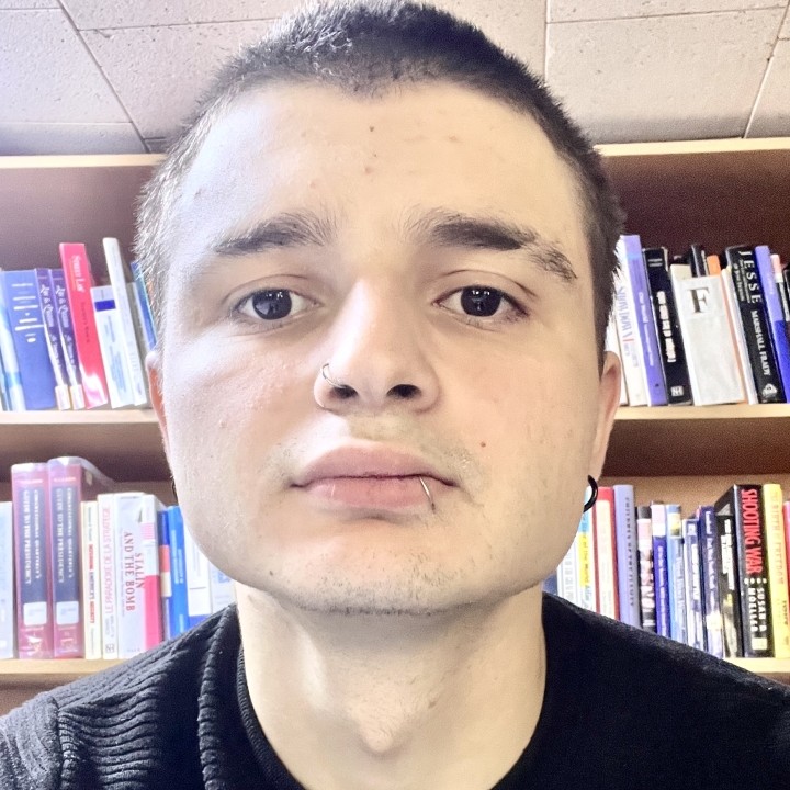 Sunt gata să accept orice funcție