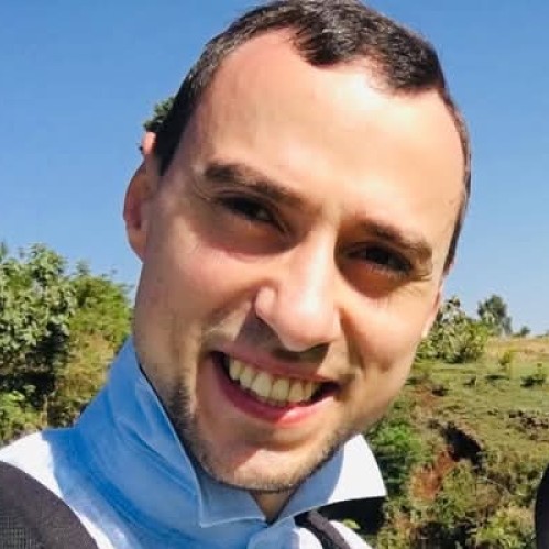 Sunt gata să accept orice funcție