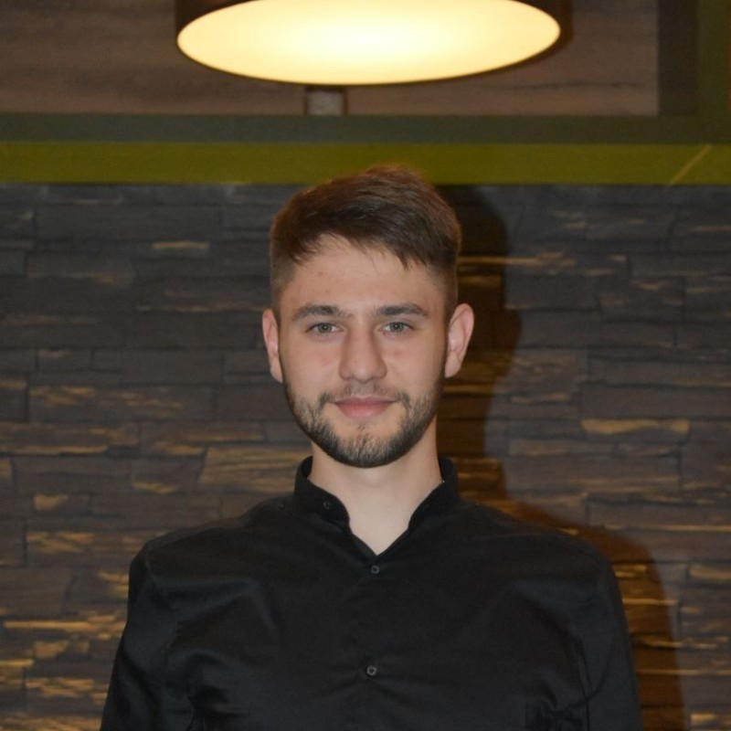 Sunt gata să accept orice funcție