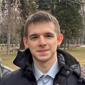 Sunt gata să accept orice funcție