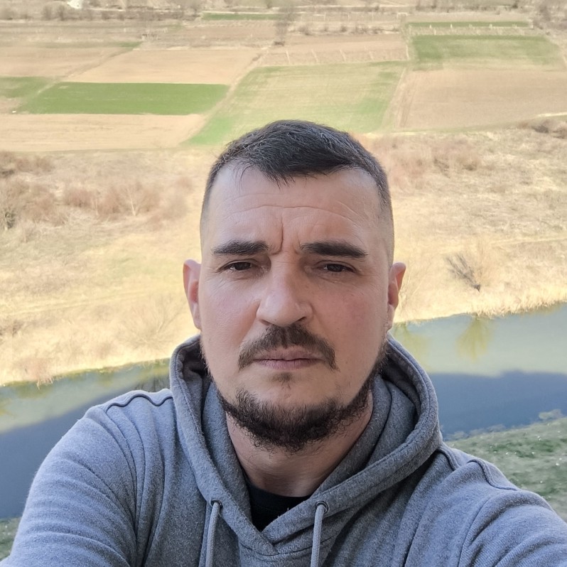 Sunt gata să accept orice funcție