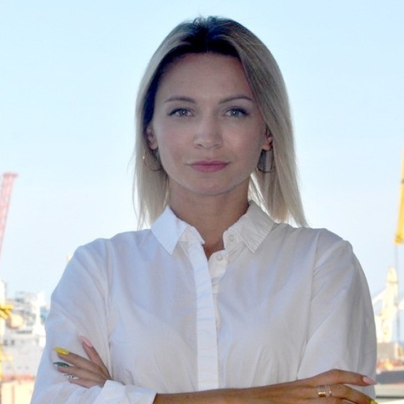 Помощник руководителя, преподаватель английского языка