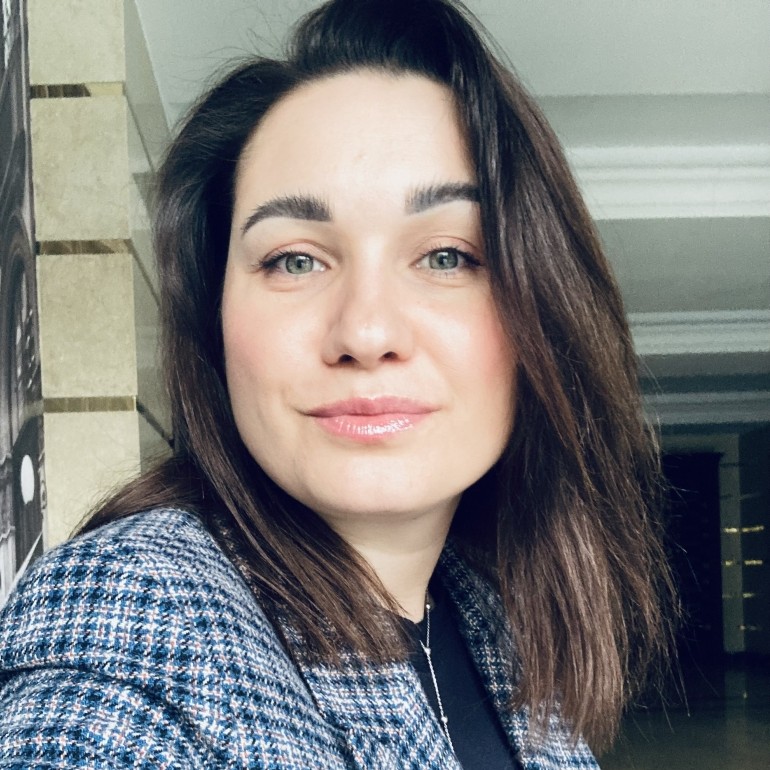 Директор по маркетингу/ Marketing manager 