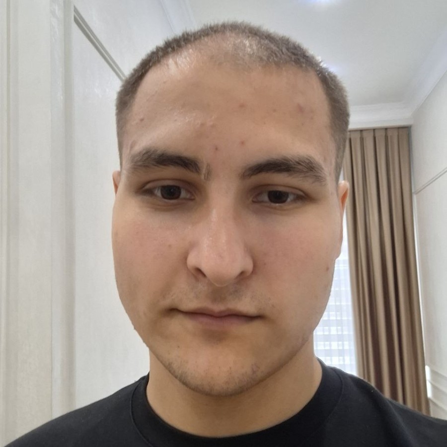 Менеджер по продажам