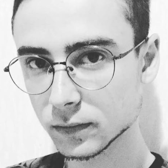 Chelner, personal la curatenie 