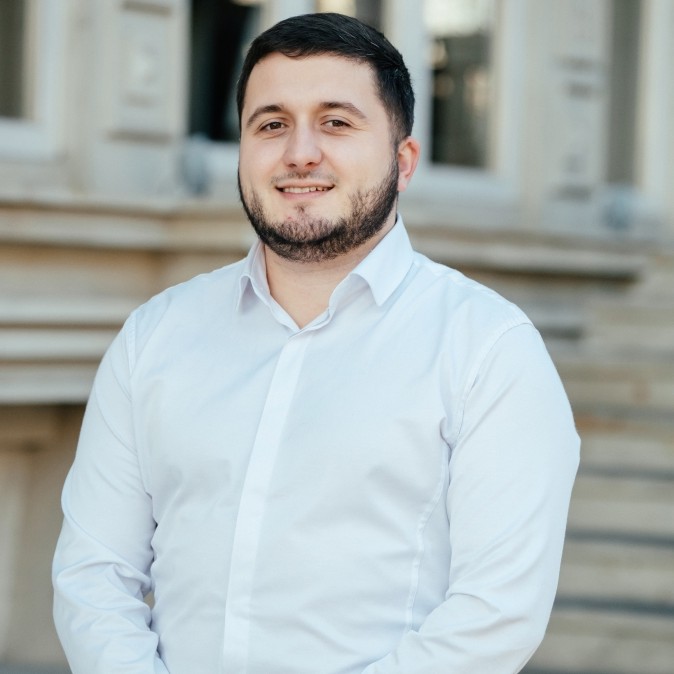 Operator call centru, vanzator consultant