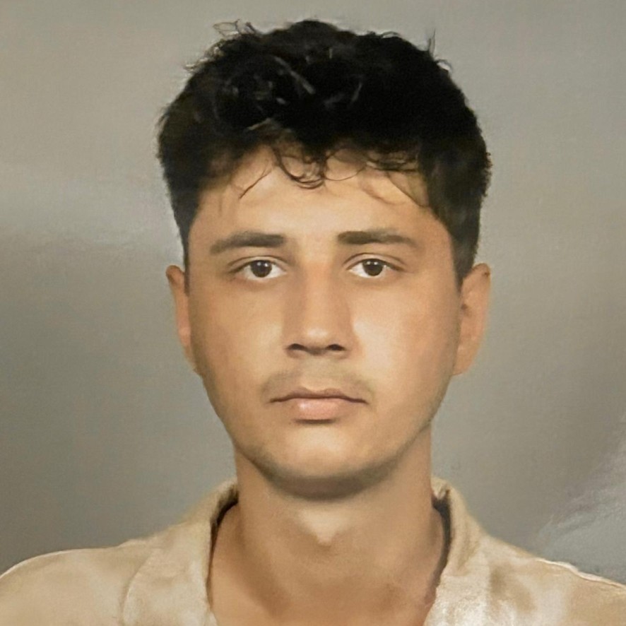 Accountant, Sales Manager - English, Turkish