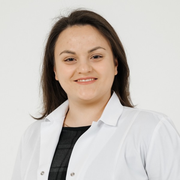 Farmacist/ asistent medical/ recepționist