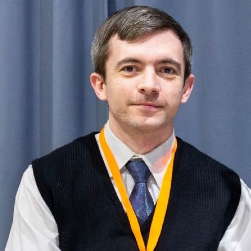 Secretar, Operator Call Center , Specialist relații cu clienții