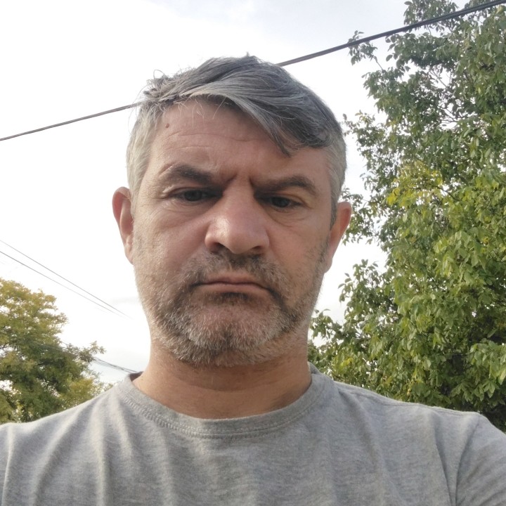 Vânzător