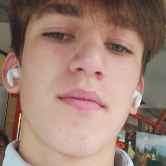 Sunt gata să accept orice funcție