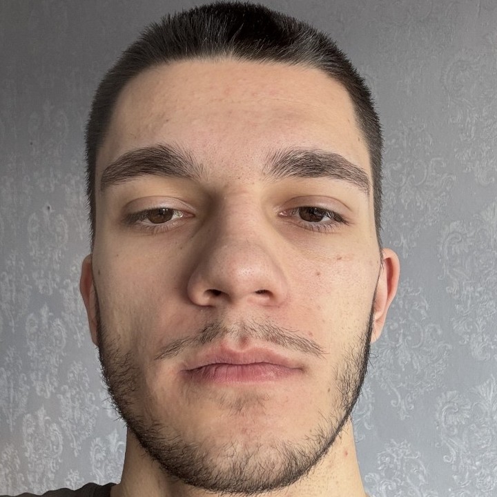 Electrician , casier 