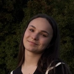 Asistenta medicala, vanzator 