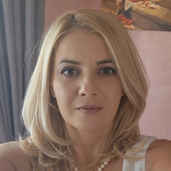 Sunt gata să accept orice funcție