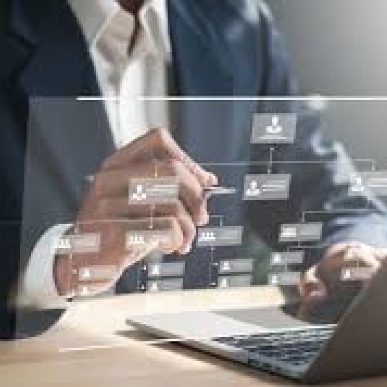 Chief Strategy & Growth Officer (Директор по стратегии, росту и новым бизнесам)