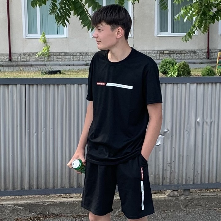 Vanzator 