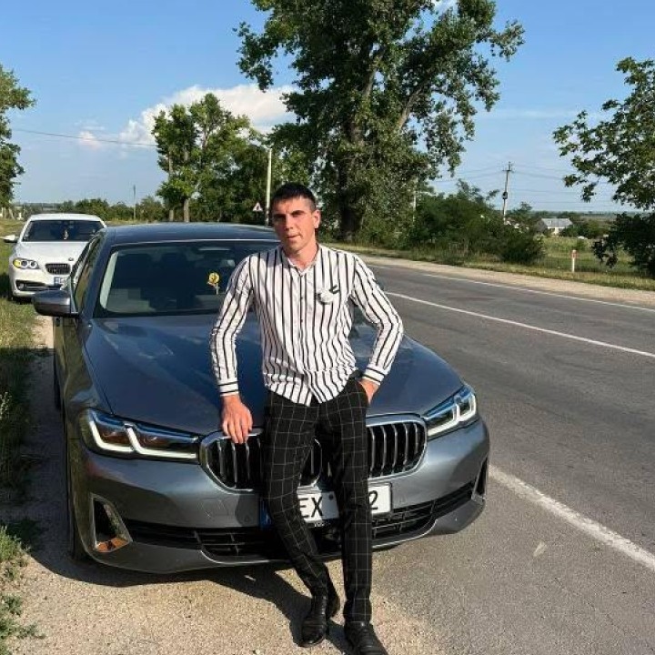 Sunt gata să accept orice funcție