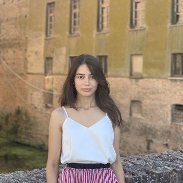 Vânzător online 