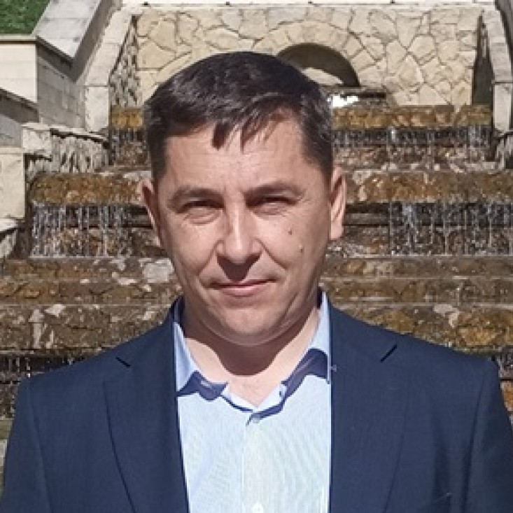 Sunt gata să accept orice funcție