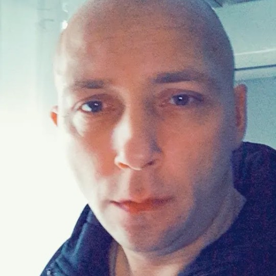 Lucrator in constructii, paznic, operator 