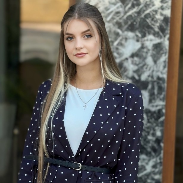 Sunt gata să accept orice funcție