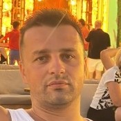 Sunt gata să accept orice funcție