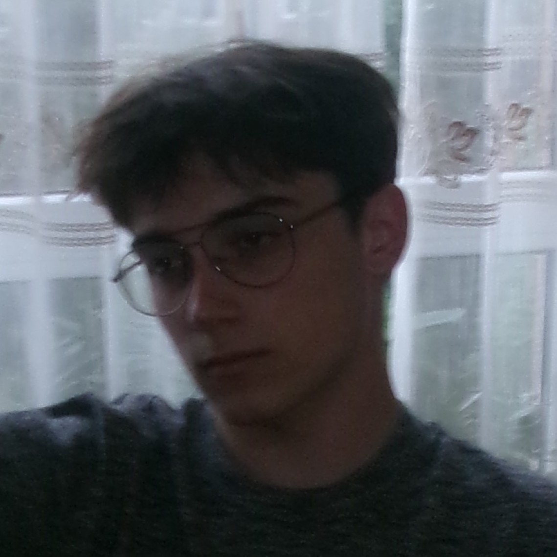 Vanzator 