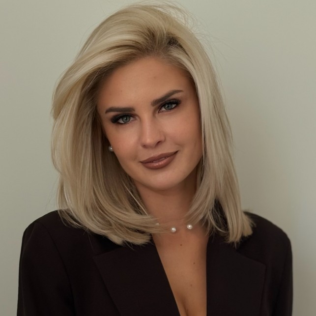 Sunt gata să accept orice funcție