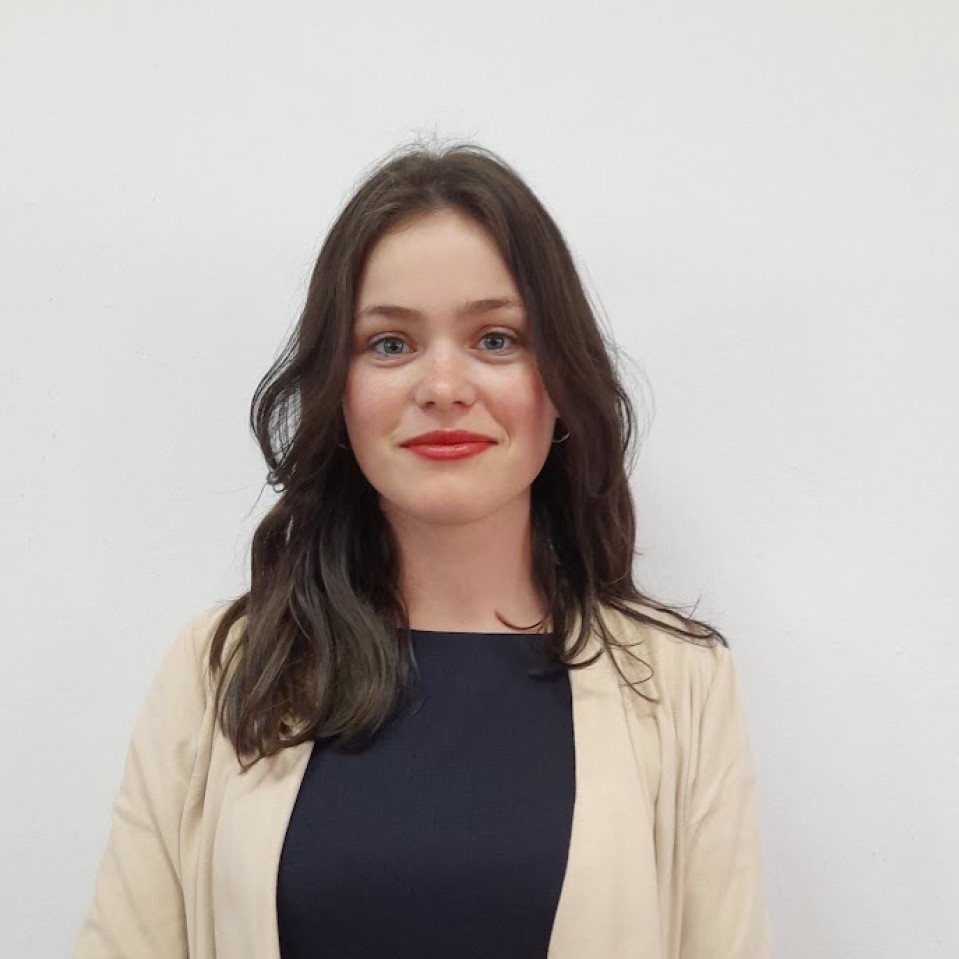 Sunt gata să accept orice funcție