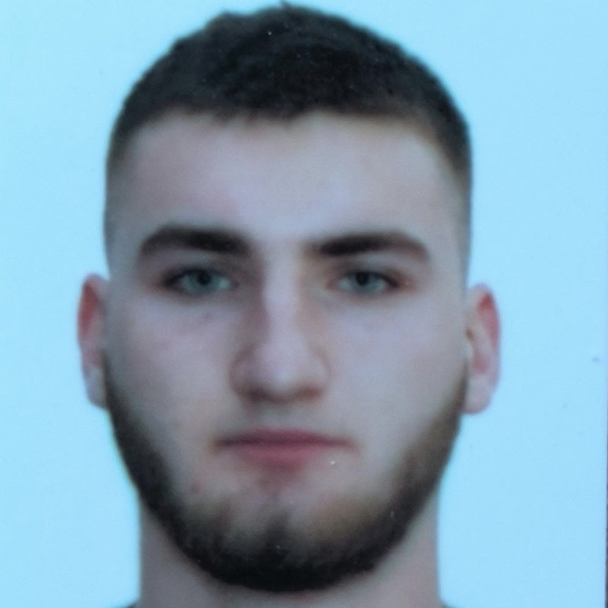 Менеджер по продажам