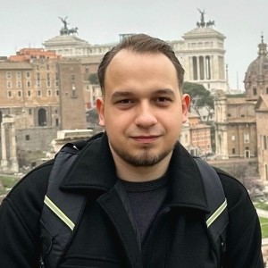 Системный администратор / Administrator de sistem