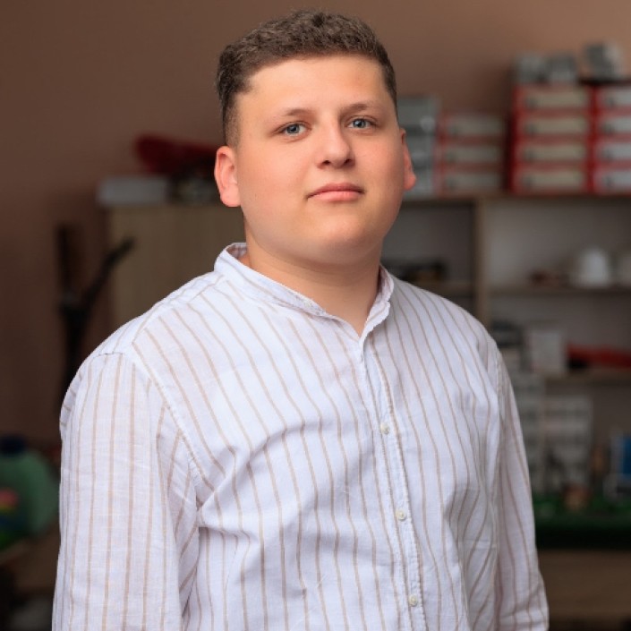 Sunt gata să accept orice funcție