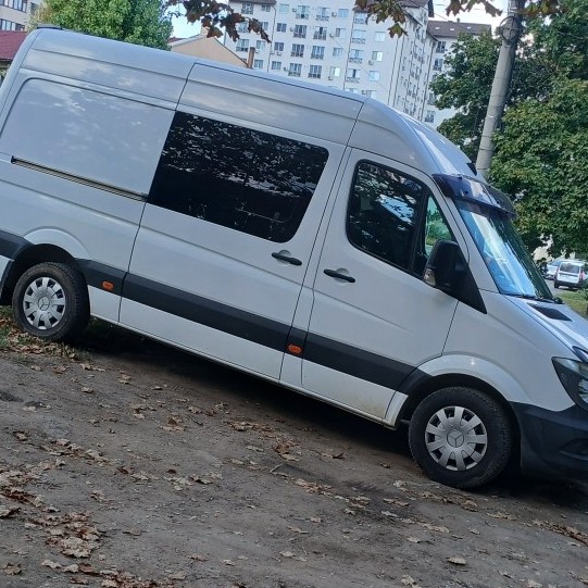 Sofer bus personal