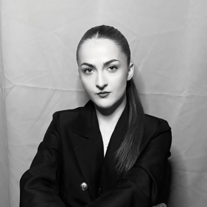 Sunt gata să accept orice funcție