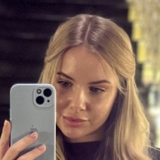 Воспитатель