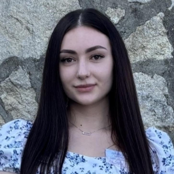 Sunt gata să accept orice funcție